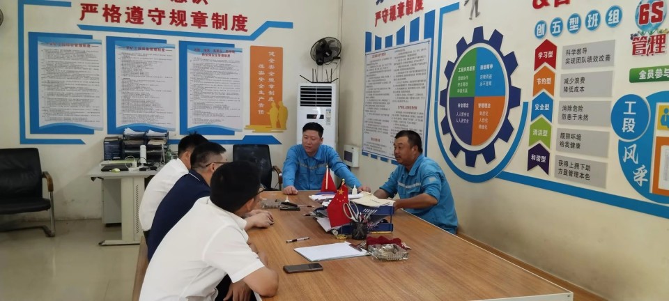 跨越胜游网电脑版_胜游(中国)万里 智启服务新程——胜游网电脑版_胜游(中国)矿岩“服务万里行”活动走进海螺水泥